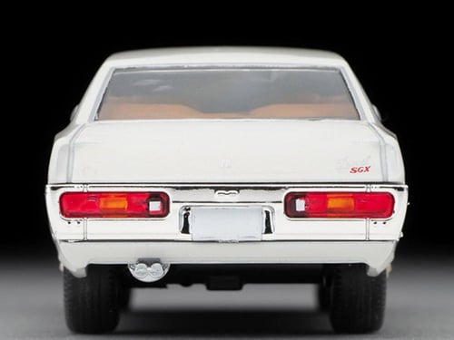 Nissan Laurel Hardtop 2000SGX White 1:64 Tomytec L...