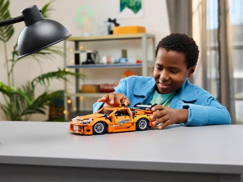 Fast and Furious Toyota Supra MK4 LEGO® Technic 42...