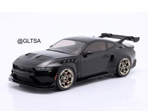 Ford Mustang GTD Black 1:18 Ixo IXOSPMCG18578