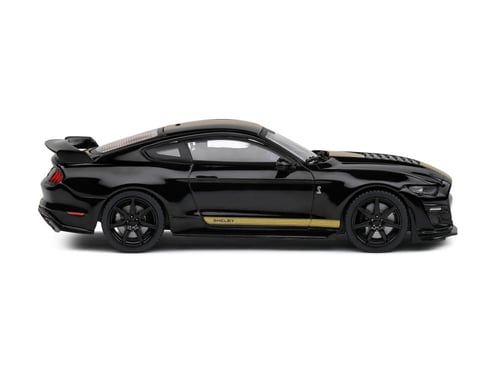Ford Shelby Mustang GT500 Black w/Gold Stripe 1:43...