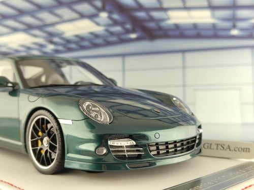 Porsche 911 Turbo S (997.2) Dark Green with Black...