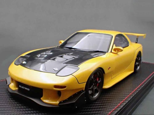 INITIAL D Mazda RX-7 (FD3S) Yellow with LED light...