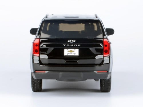 Chevrolet Tahoe Z71 "Timeless Legends" Black 1:24...
