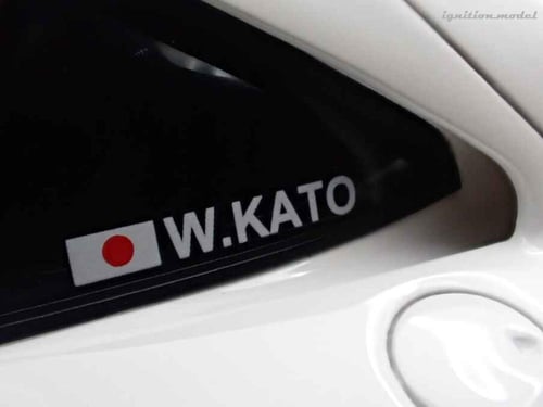 Ferrari F40 White LB-Works 1:18 Ignition Model IG3...