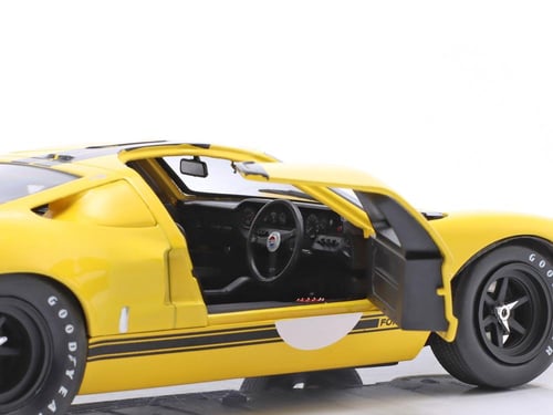 Ford GT40 Mk.1 1968 Yellow Black 1:18 Solido S1803...