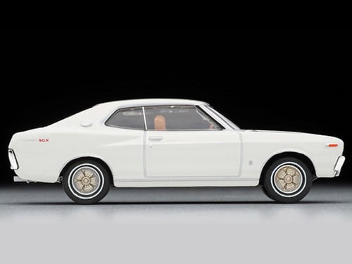 Nissan Laurel Hardtop 2000SGX White 1:64 Tomytec L...