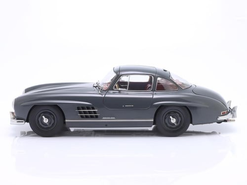 Mercedes-Benz 300 SL Gullwing W198 1954-1957 Dark...