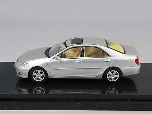 Toyota Camry XV30 Silver Metallic 1:64 Model 1 C33...