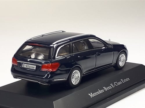 RARE Mercedes-Benz E-Class T-Modell (S212) Canvasi...