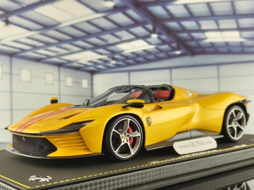 Ferrari Daytona SP3 Icona Series Giallo Tristrato...