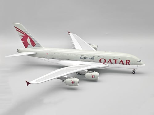 Qatar Airways Airbus A380-861 A7-APJ 1:200 Infligh...