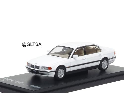 BMW 750iL (E38) White 1:64 Almost Real 630202001