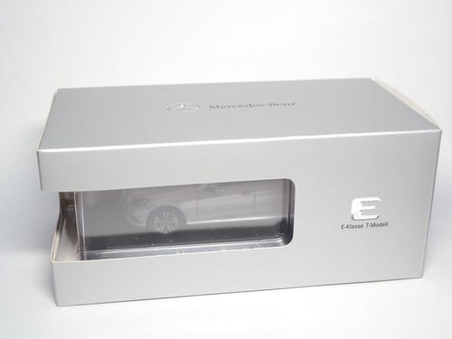 RARE Mercedes-Benz E-Class (W213) T-Modell Silver...