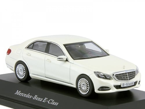 RARE Mercedes-Benz E-Class (W212) Diamond White Me...
