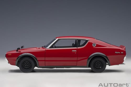 Nissan Skyline GT-R (KPGC110) Standard Version Red...