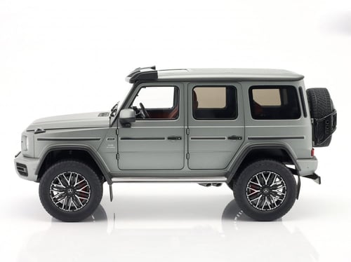 Mercedes-Benz G63 (W463) 4x4 AMG Platinum Silver M...