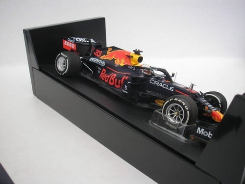 RED BULL RB16B Max Verstappen #33 Winner Abu Dhabi...