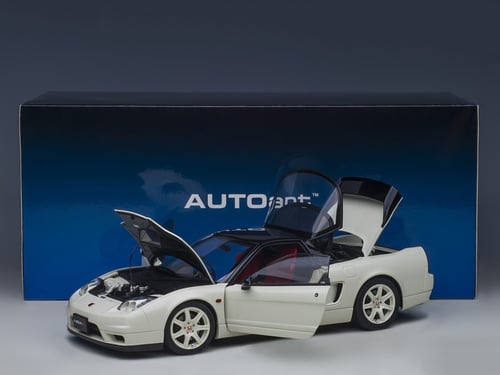 PRE-OWNED Honda NSX-R (NA2) Championship White 1:1...