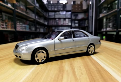 Mercedes-Benz S-Class S-Klasse S600 W220 AMG Silve...