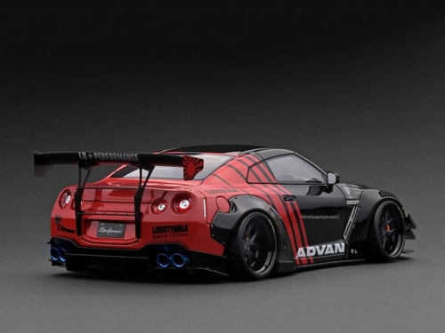 Nissan GT-R R35 type 2 Black / Red 1:18 LB-WORKS I...