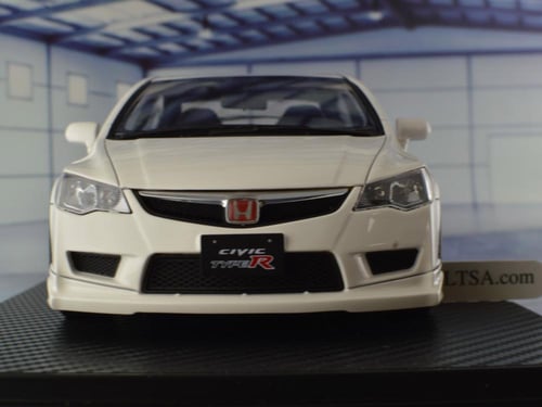 Honda Civic (FD2) TYPE R White 1:18 Ignition Model...