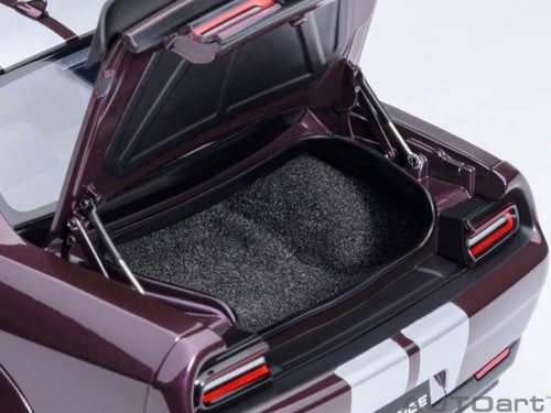 Dodge Challenger SRT Jailbreak Hellraisin (Purple)...
