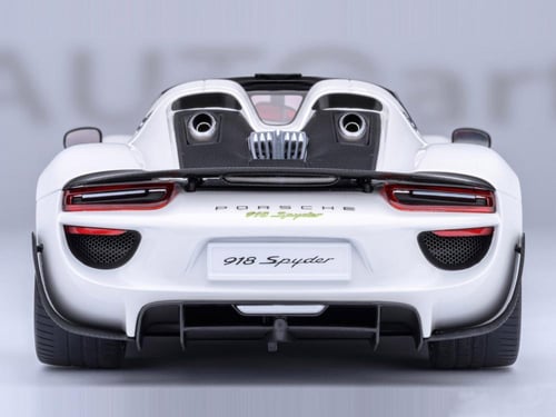 Porsche 918 Spyder Weissach Package White with Red...