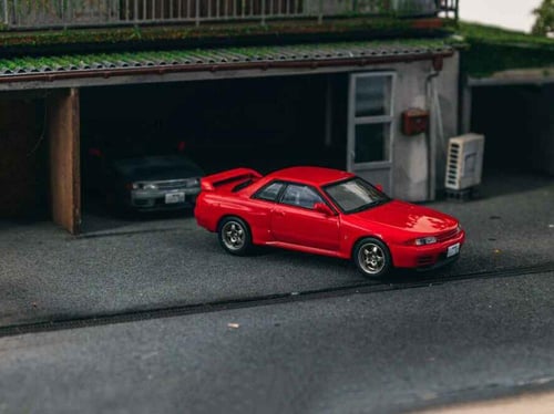 Nissan Skyline GT-R (BNR32) Red 1:64 Tarmac Works...
