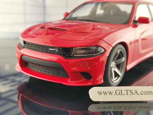 RARE DODGE CHARGER SRT HELLCAT TORCH RED 1:18 GT S...