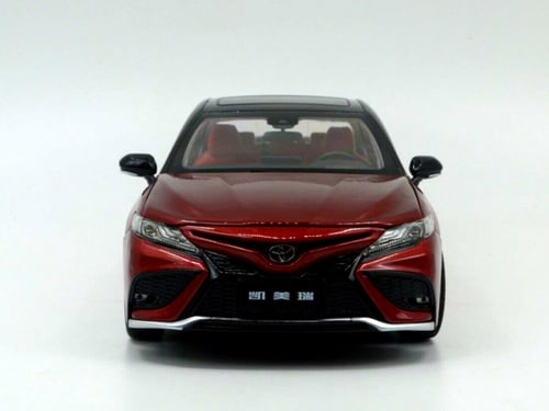 Toyota Camry Sports Red 1:18 Paudi Model 2601R