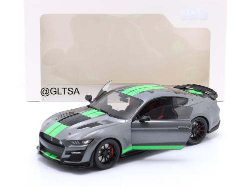 Ford Mustang GT500 Carbon Grey Metallic / Neon Gre...