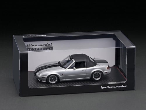 Eunos Roadster (NA) Silver With B6-ZE Engine 1:18...