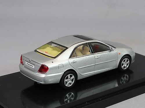 Toyota Camry XV30 Silver Metallic 1:64 Model 1 C33...
