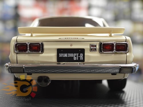 Nissan Skyline 2000 GT-R (KPGC10) White 1:18 Ignit...