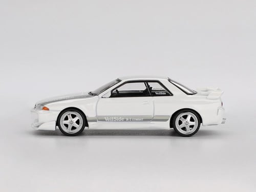 Nissan Skyline GT-R (R32) VeilSide Combat C-I Whit...