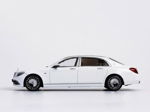 Mercedes-Maybach S-Class Iridium Silver 1:43 Almos...