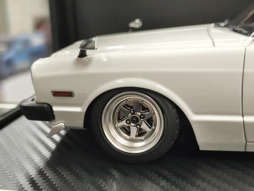 Toyota MarkII Cressida Sedan Grande (MX41) White 1...