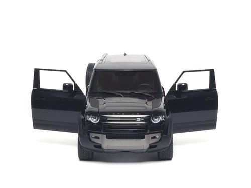Land Rover Defender 90 Santorini Black 1:18 Almost...