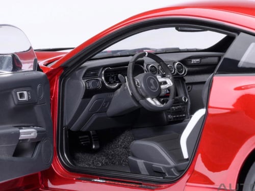 Ford Mustang Shelby GT500 Rapid Red 1:18 AUTOart 7...