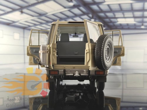 Toyota Land Cruiser 76 Beige 1:18 Almost Real 8701...