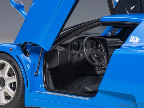 Bugatti EB110 SS French Racing Blue 1:18 AUTOart 7...