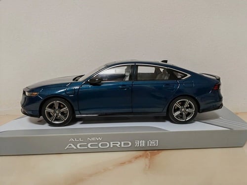 Honda Accord 11th Generation Blue 1:18 Diecast Car...