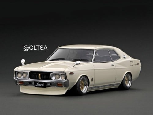 Nissan Laurel 2000SGX (C130) White 1:18 Ignition M...