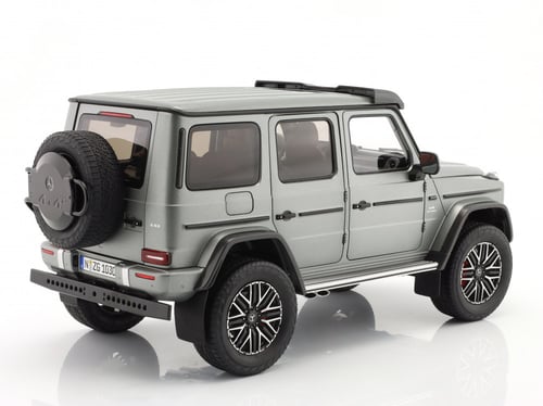Mercedes-Benz G63 (W463) 4x4 AMG Platinum Silver M...