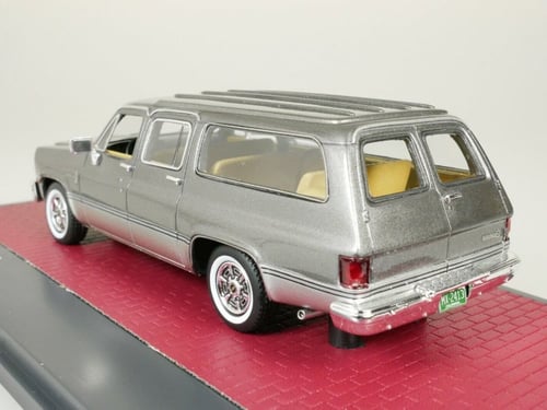 Chevrolet Suburban GMC 1981 Grey Silver 1:43 Matri...