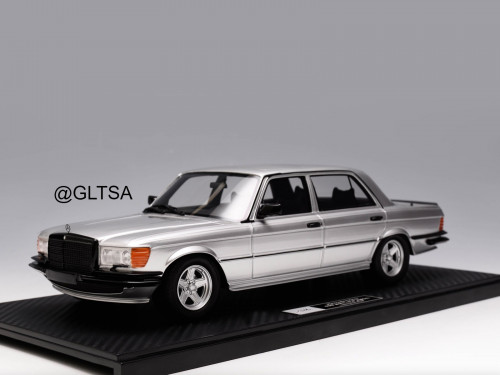 Mercedes-Benz 450 SEL AMG 1972 W116 Silver 1:18 IV...