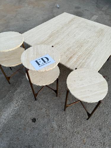 طاولة رخام ترافينتيو وسط فقط