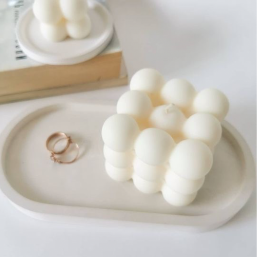 شمعة ببلز ابيض