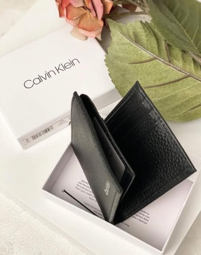 كالفن كلاين