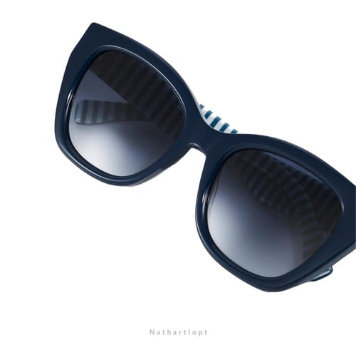 نظارة شمسية نسائية عين القطة من ماركة تومي هيلفيغر...